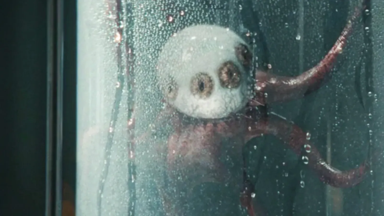 The Series' Gazing Creature Is More Terrifying In a New Way in This Week's Chapter