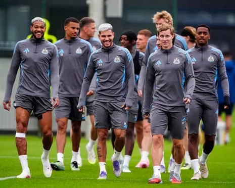 Newcastle's Manager Calls On Squad to Demonstrate They're Contenders Against The Catalan Giants